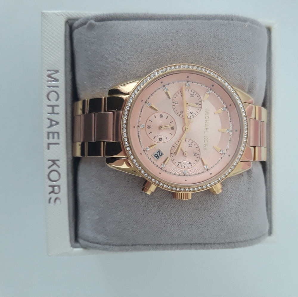 NWOT pink and gold Michael Kors watch